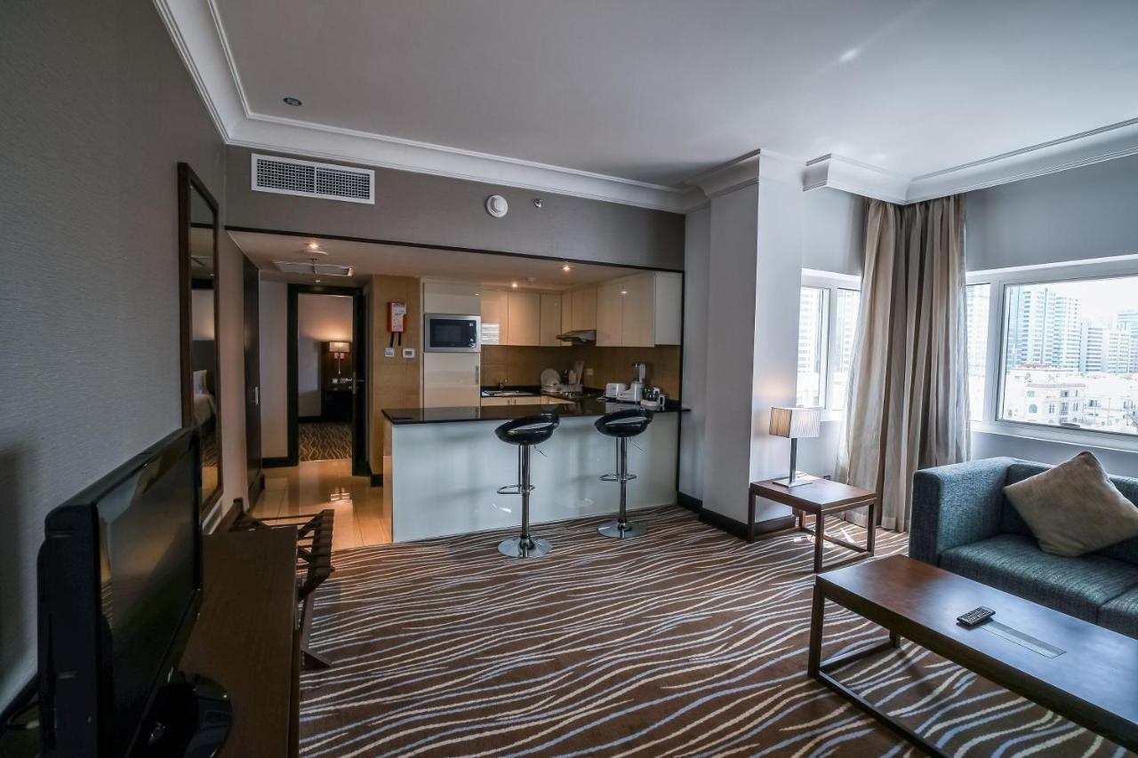 Copthorne Downtown By Millennium Hotell Abu Dhabi Exteriör bild