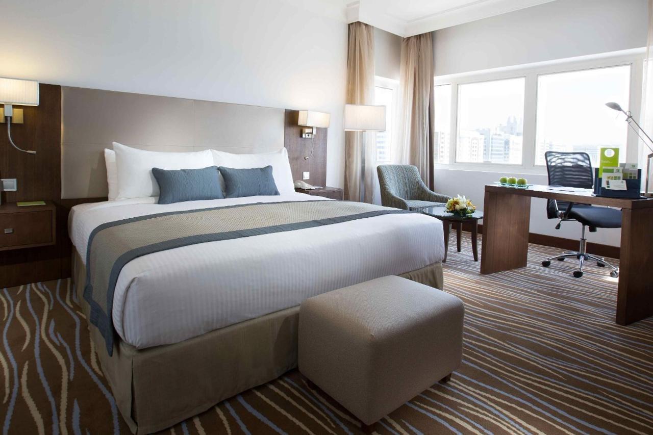 Copthorne Downtown By Millennium Hotell Abu Dhabi Exteriör bild