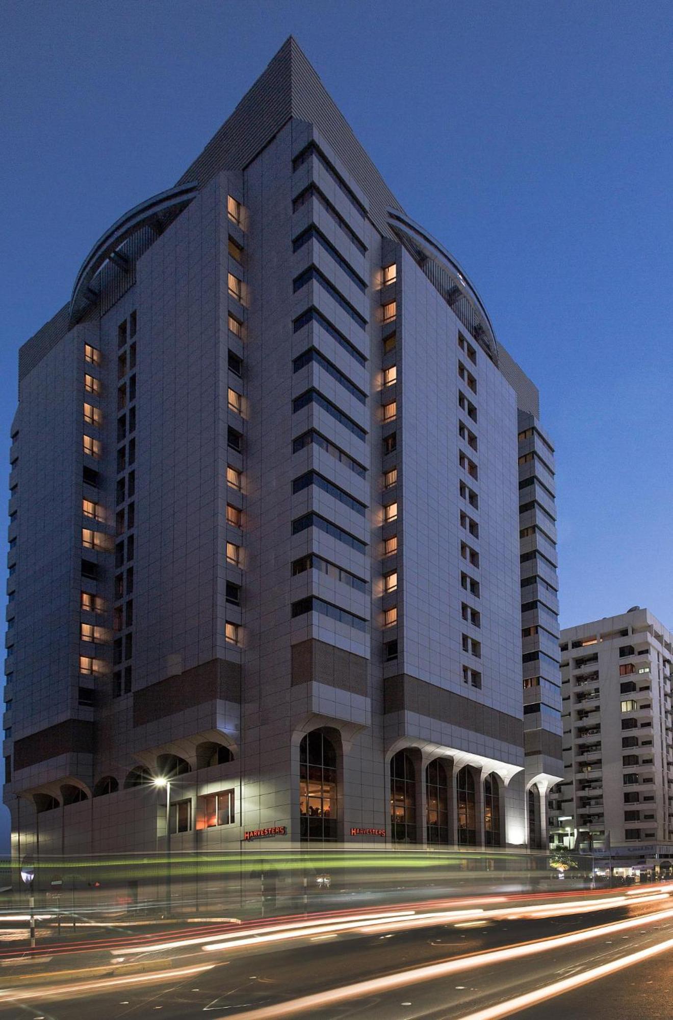 Copthorne Downtown By Millennium Hotell Abu Dhabi Exteriör bild