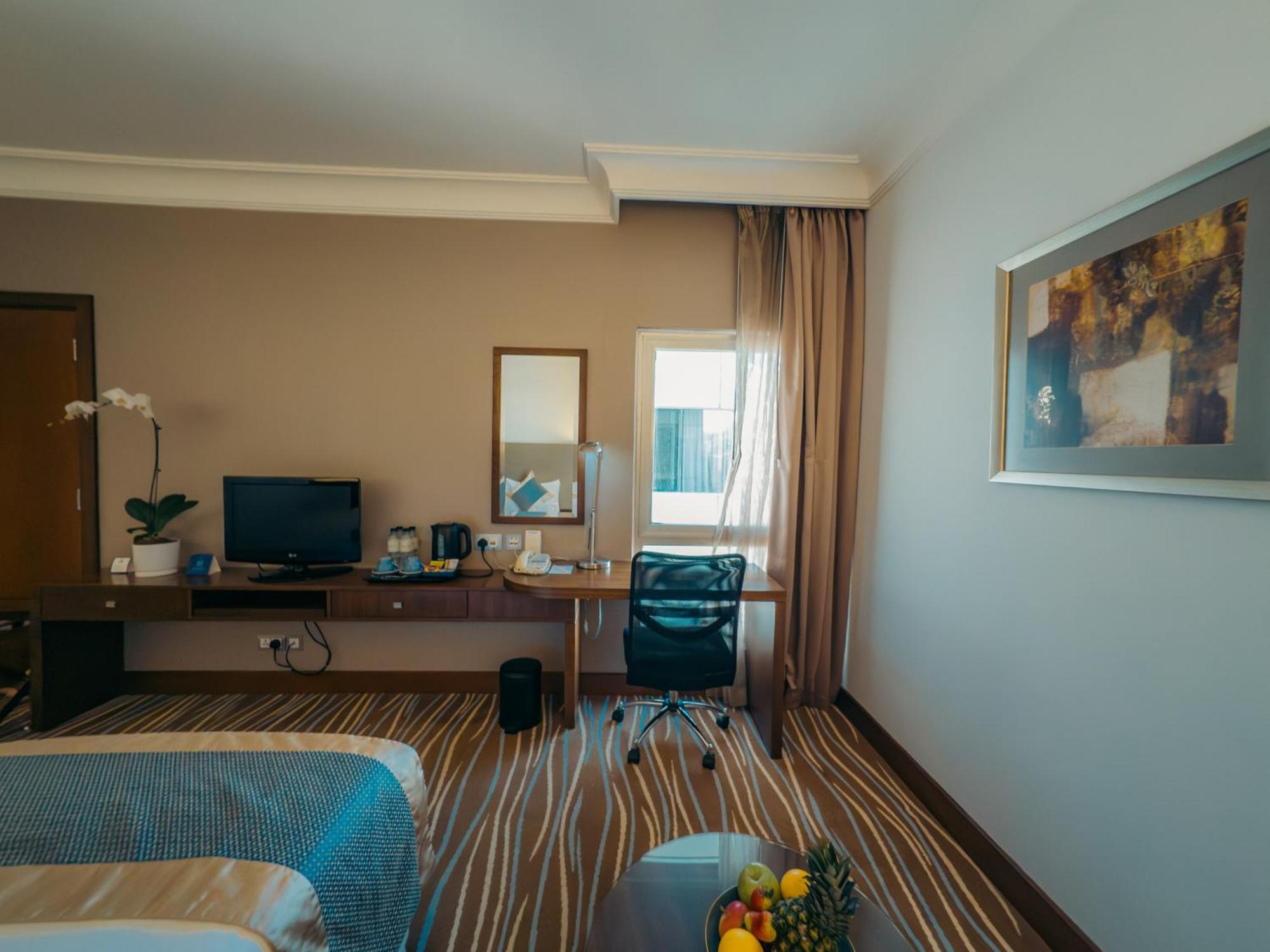 Copthorne Downtown By Millennium Hotell Abu Dhabi Exteriör bild