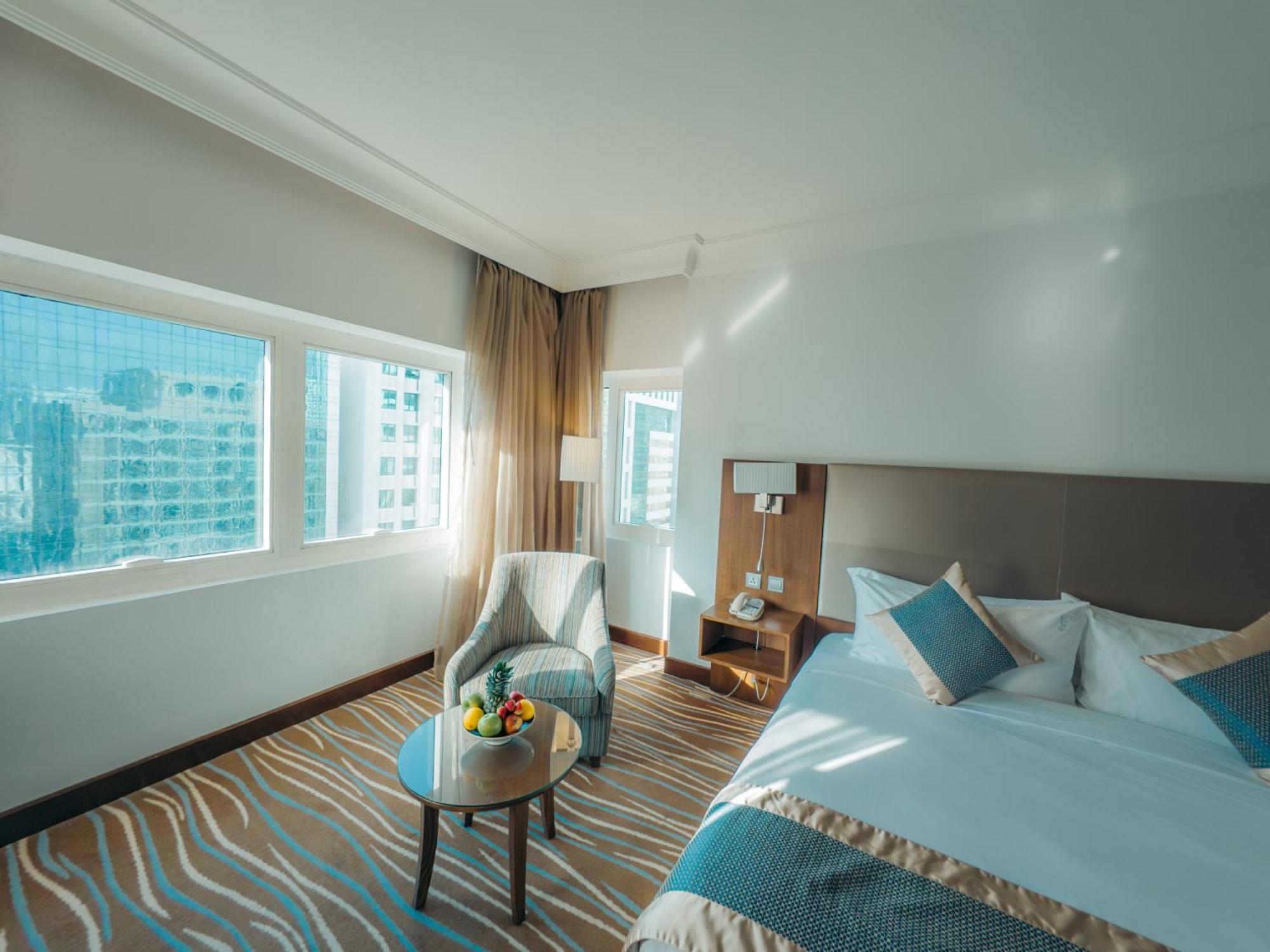 Copthorne Downtown By Millennium Hotell Abu Dhabi Exteriör bild