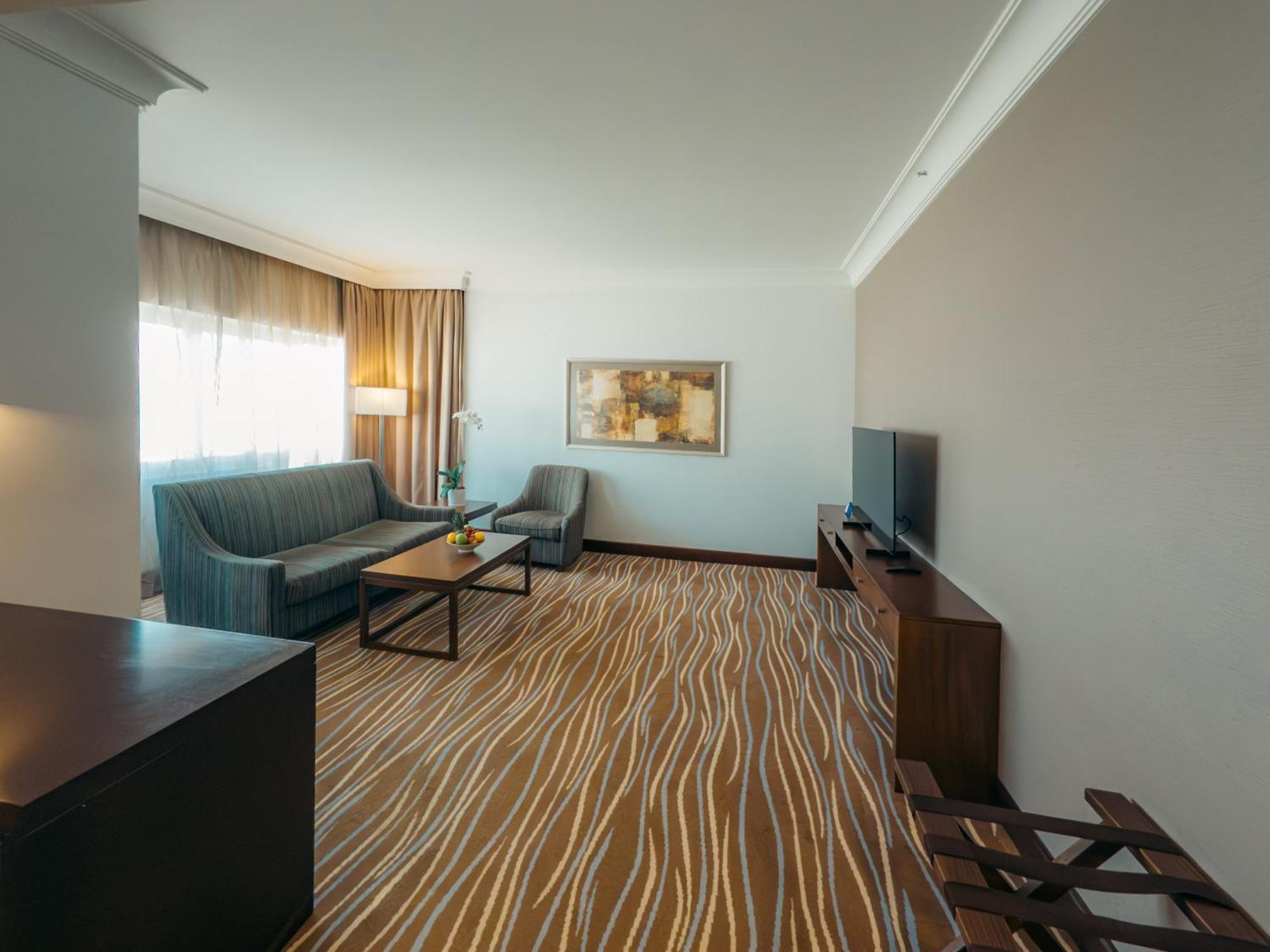 Copthorne Downtown By Millennium Hotell Abu Dhabi Exteriör bild