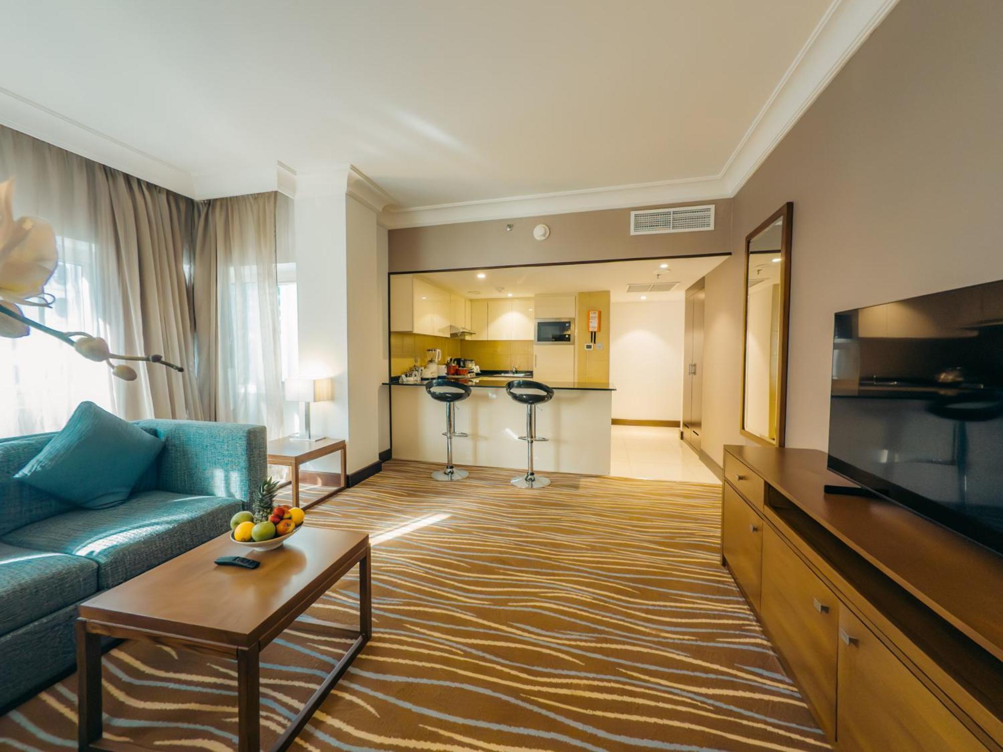 Copthorne Downtown By Millennium Hotell Abu Dhabi Exteriör bild