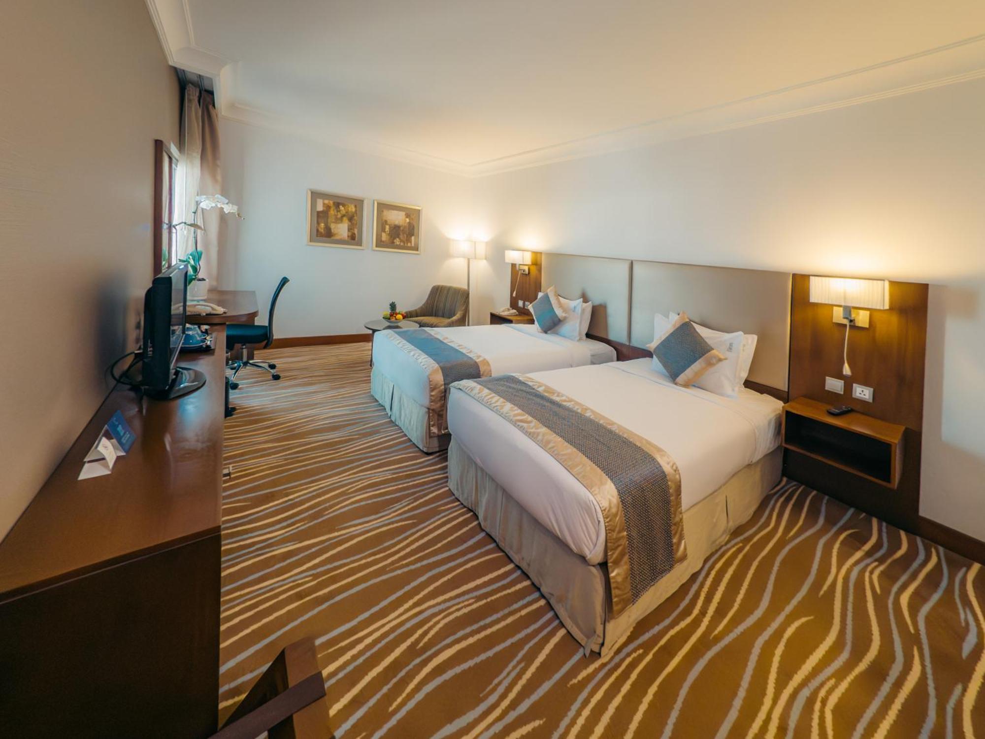 Copthorne Downtown By Millennium Hotell Abu Dhabi Exteriör bild